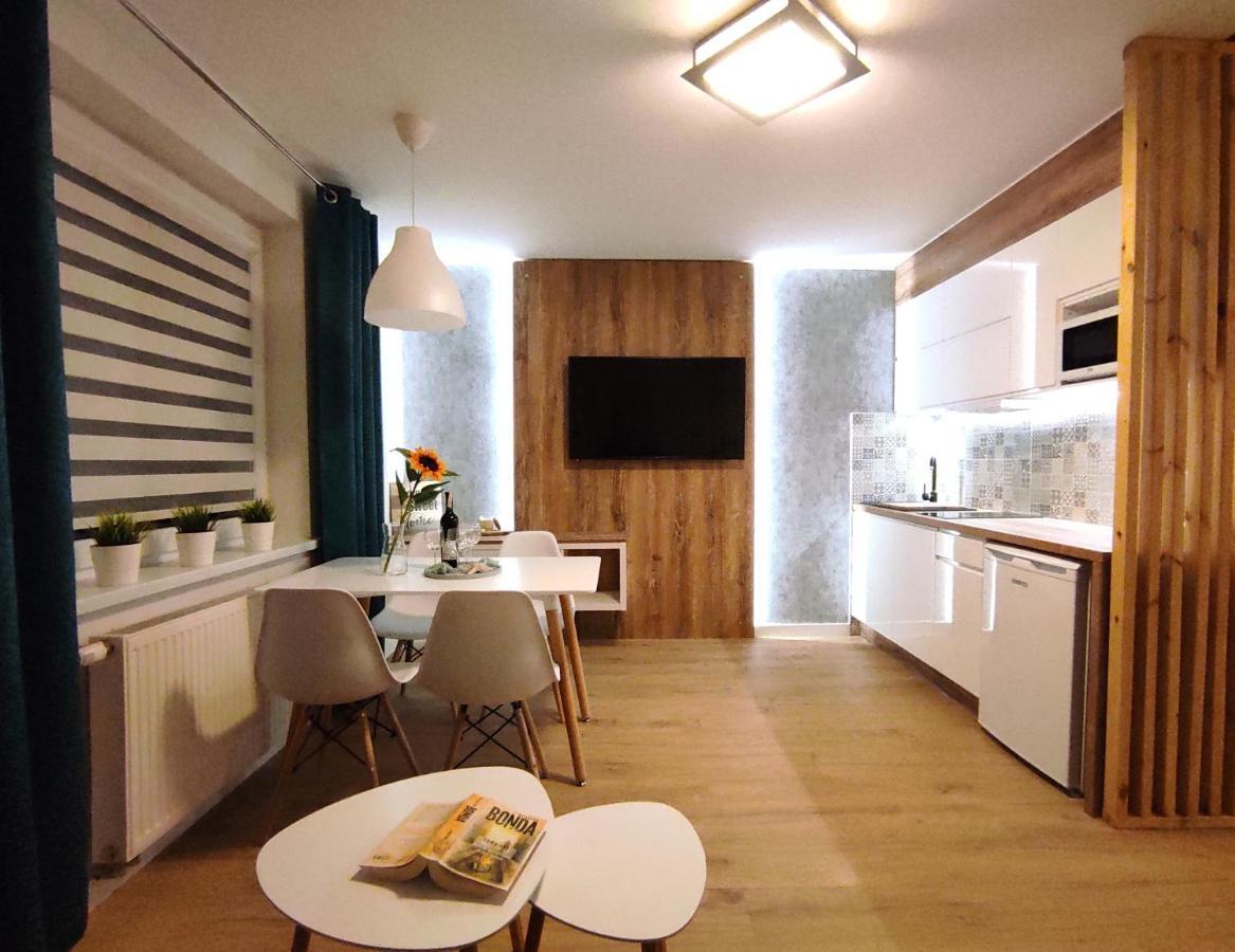 Lago Apartamenty I Pokoje Łeba Εξωτερικό φωτογραφία