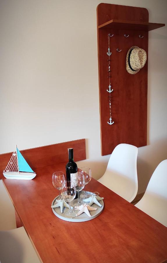 Lago Apartamenty I Pokoje Łeba Εξωτερικό φωτογραφία