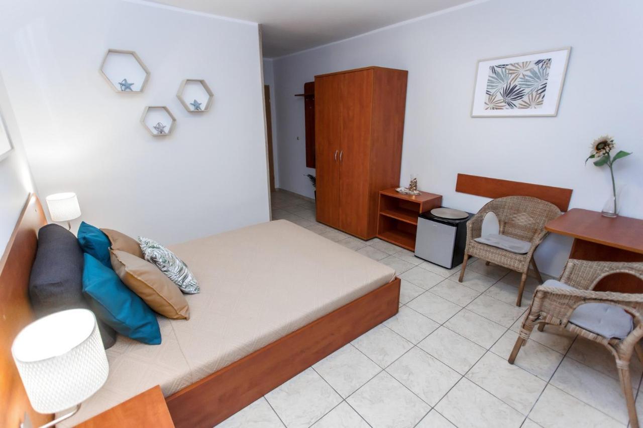 Lago Apartamenty I Pokoje Łeba Εξωτερικό φωτογραφία